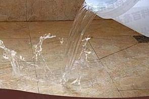 武陵源漏水维修 免砸砖防水材料该如何施工